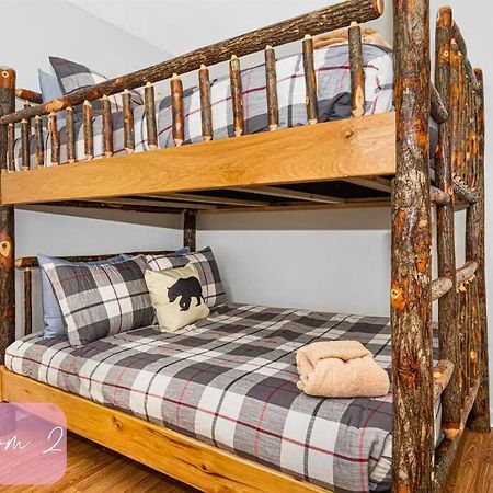 Willow Trace: Family Retreat, Hot Tub, Gaming! Pigeon Forge Bagian luar foto
